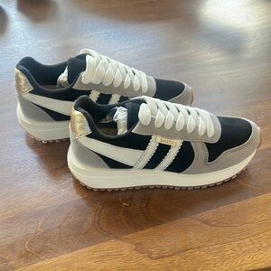 NWT Black and White Retro Sneakers